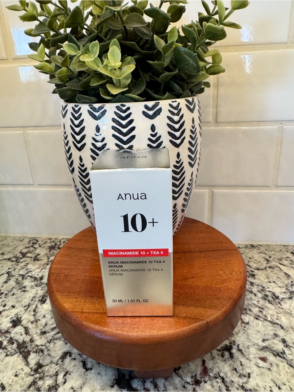 Anua 10+ Niacinamide Serum -